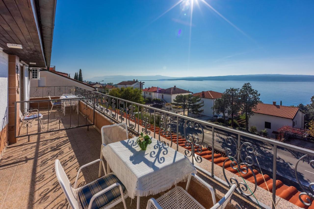 Apartman Ellen 3 Crikvenica Exterior foto